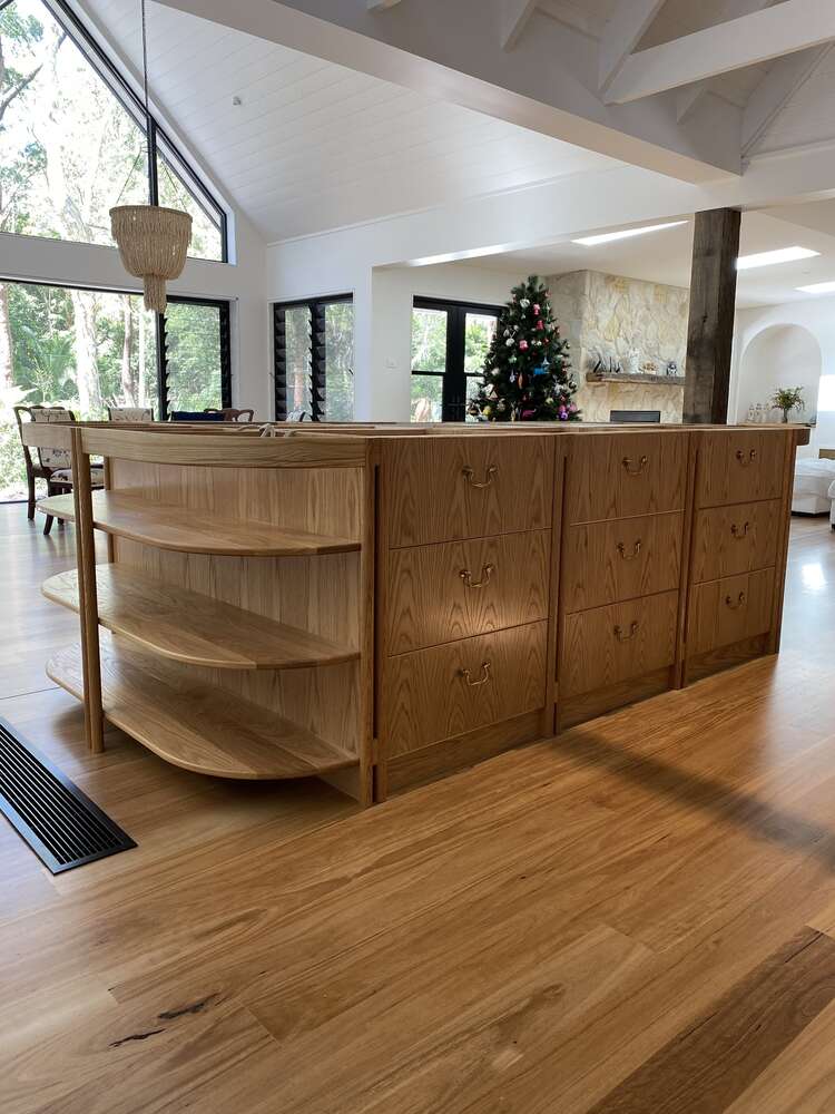 Kitchen island bench
